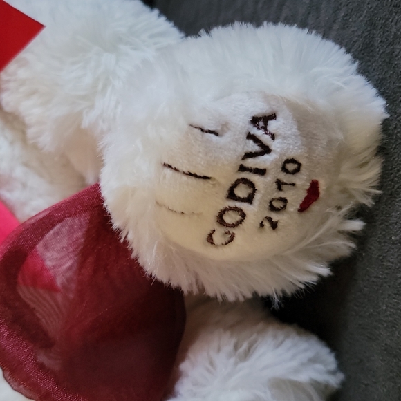 Godiva Collectible Gund Bear with Rose Ribbon on the neck - Picture 5 of 5